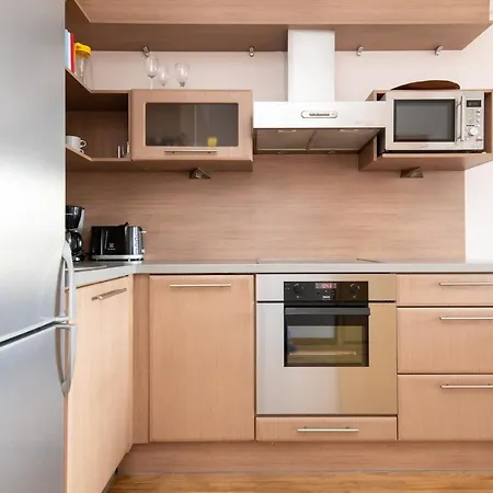 아파트 Center Joe *