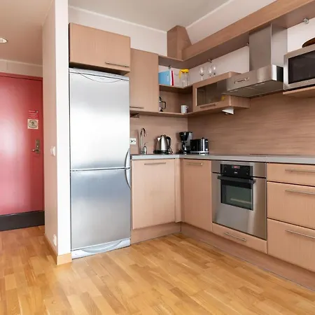 Center Joe Lägenhet *