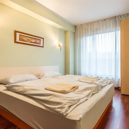 Lägenhet Center Joe