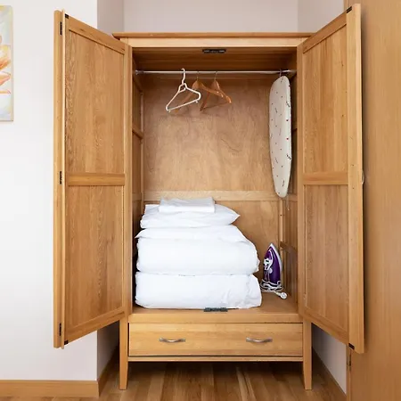 Center Joe Apartman